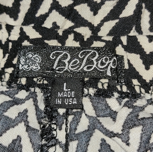 BeBop size large black and white shorts 100% Rayon - Picture 5 of 10